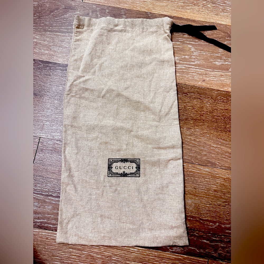 Dust bag